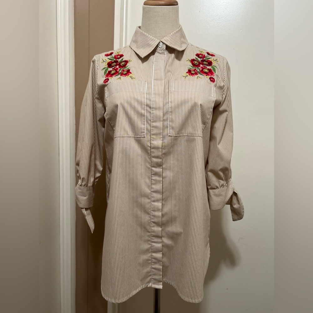 Martha Stewart Embroidered Stretch Poplin Striped Blouse Hidden Button Size XXS